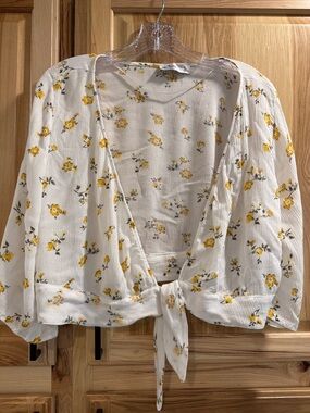 Hollister White Floral Layering Tie-Front Blouse Cardigan Yellow Print Size L